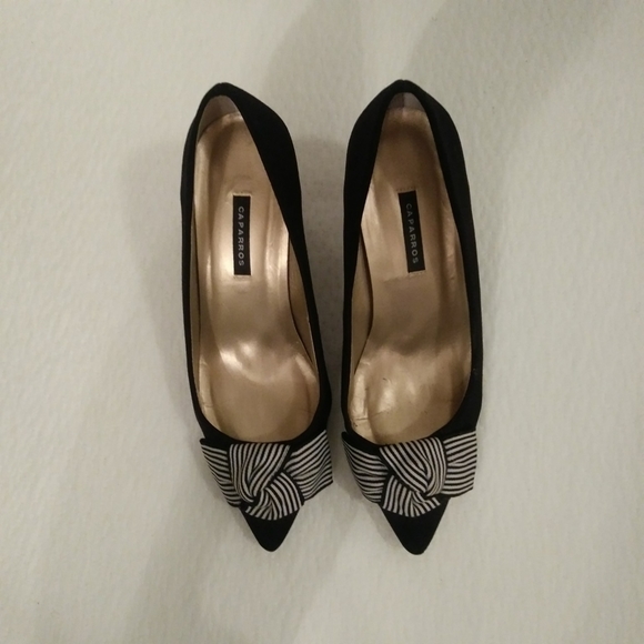 Shoes - Picture 2 of 6